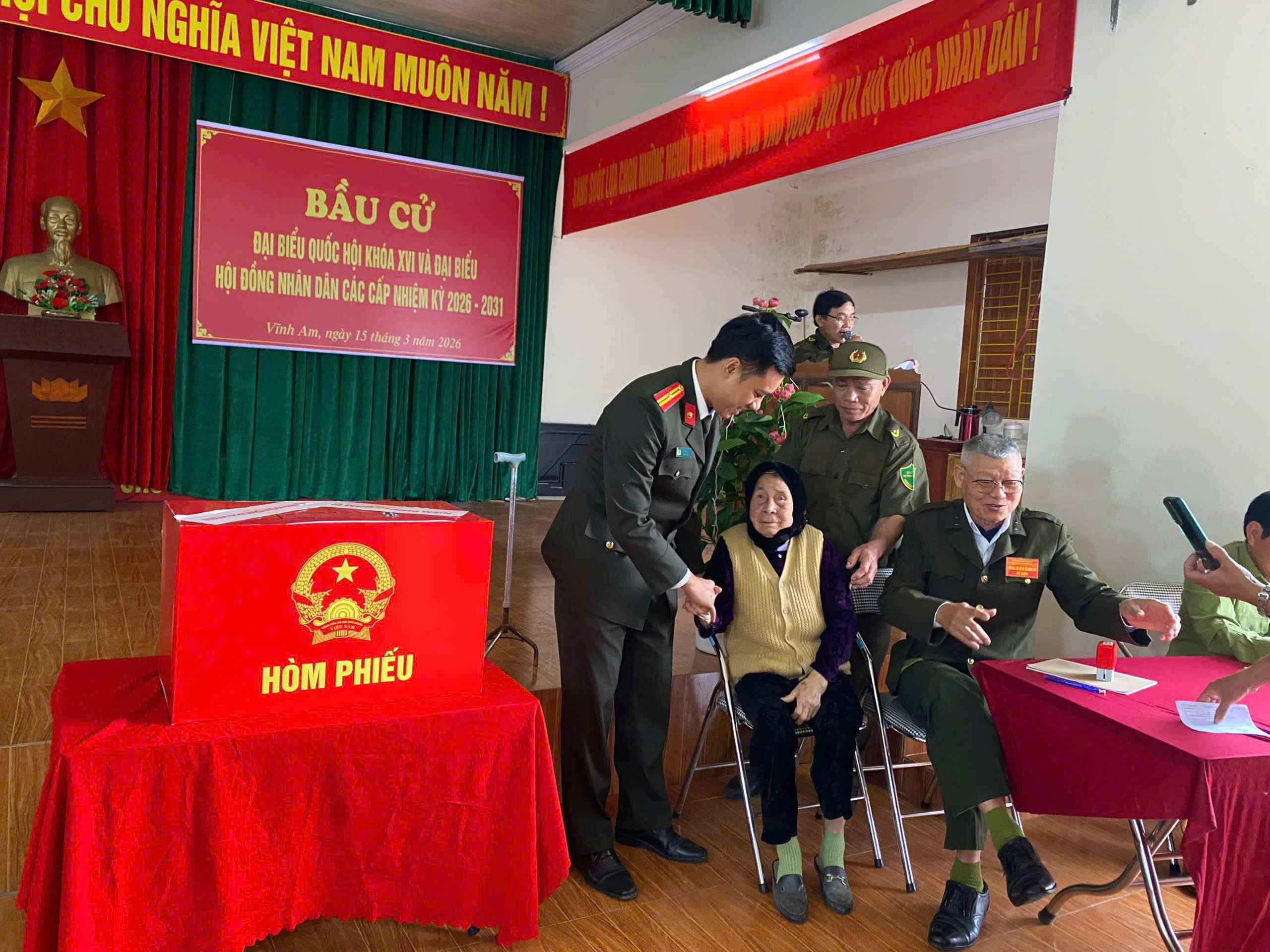 Phòng An ninh kinh tế: Tăng cường lực lượng về cơ sở giữ vững ANTT, góp phần vào thành công cuộc bầu cử